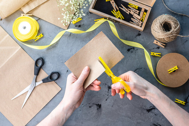 Gift Wrapping Tips to Impress Your Friends and Family
